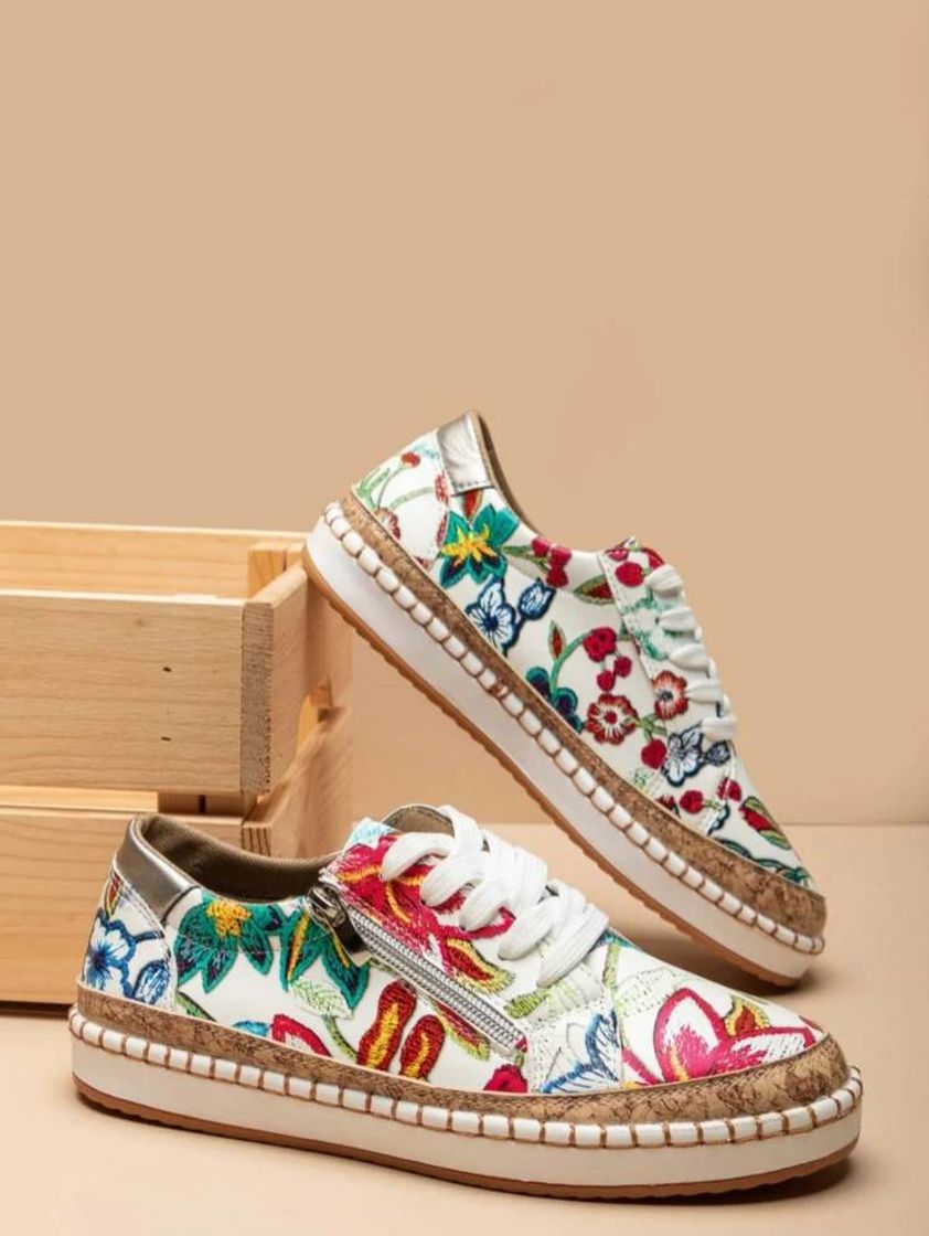 Social Zapatillas de patrón con flor 