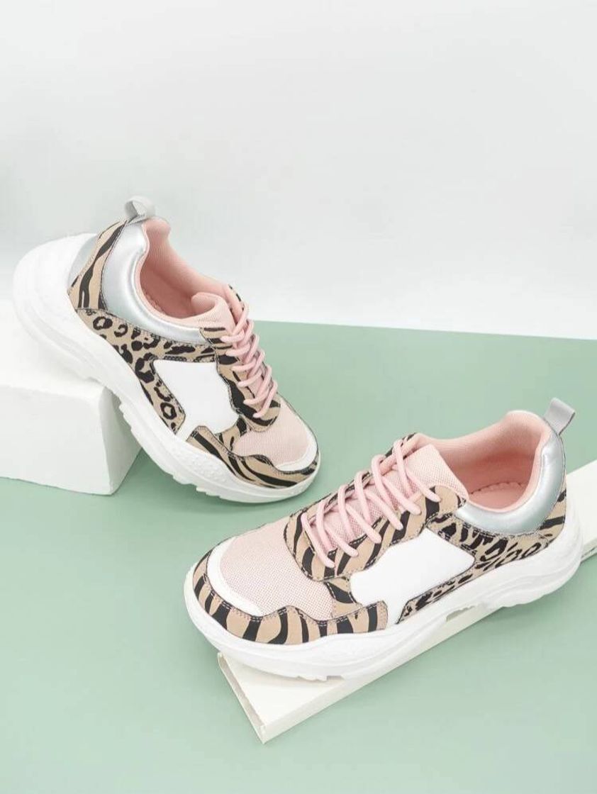 Social Zapatillas con cordón delantero Panel de Leopardo 