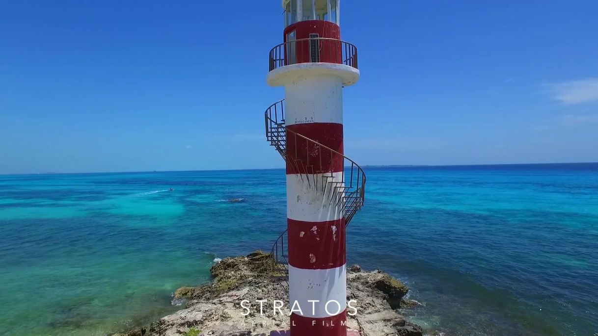 Place Faro de Punta Cancún