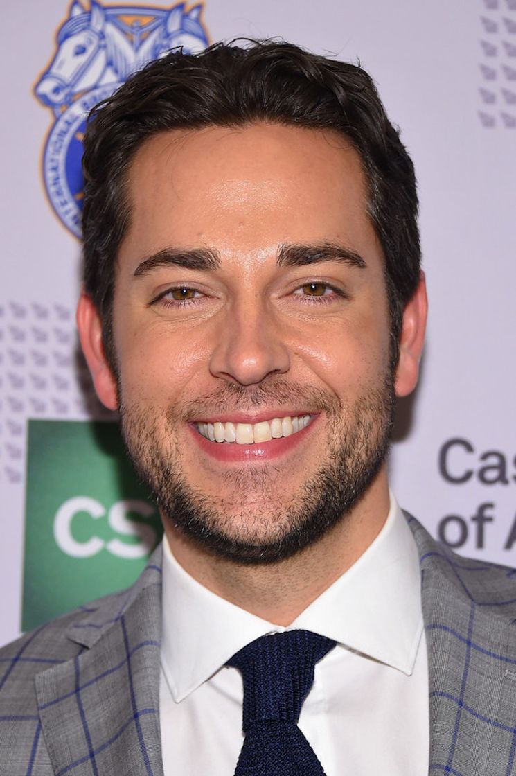 Moda Zachary Levi