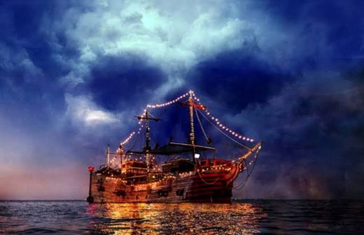 Captain Hook | Pirate Dinner & Show Cancun