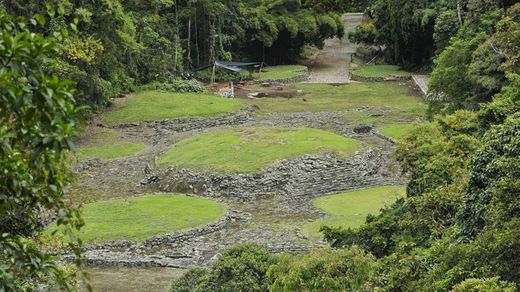 Monumento Nacional Guayabo