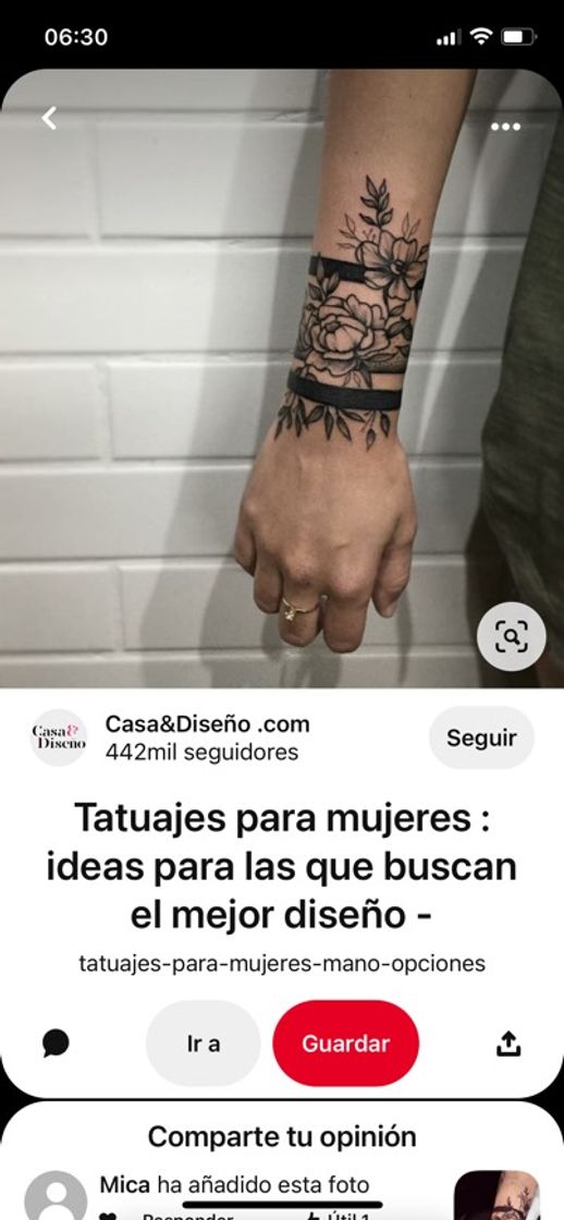 Social Tatuaje de rosas en la muñeca