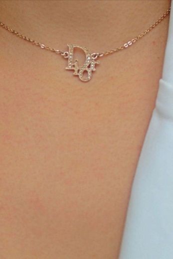 dior necklace ✨