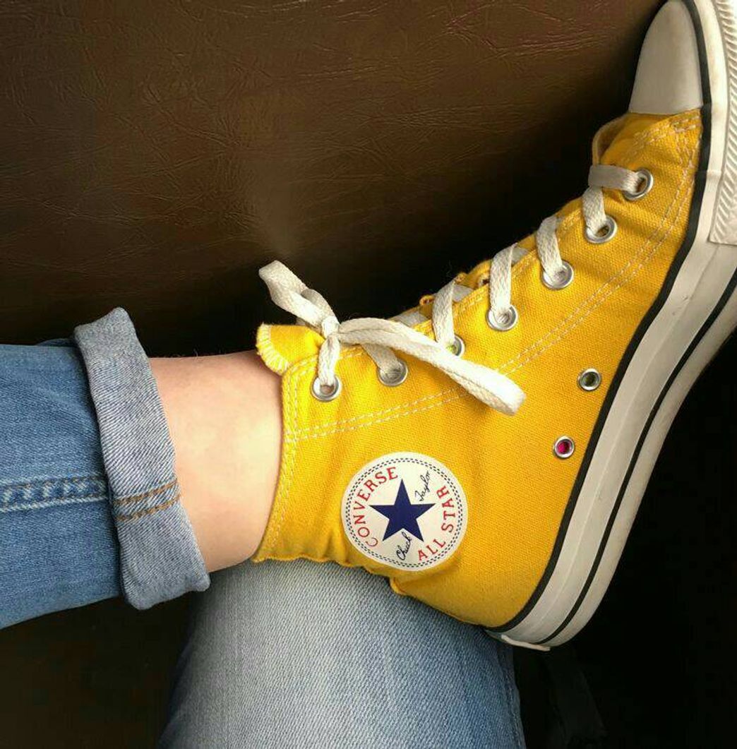 Moda All star amarelo 