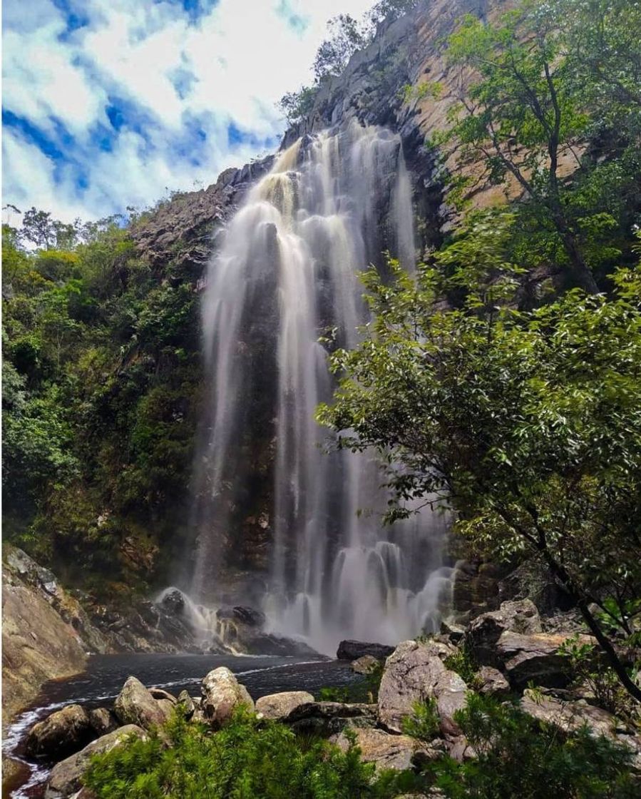 Lugar Cachoeira Véu De Noiva