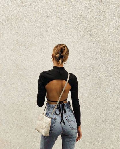 Backless top