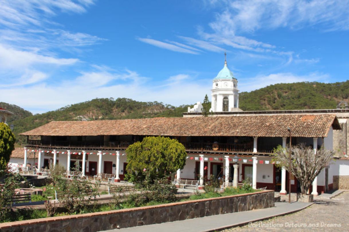 Place San Sebastián del Oeste