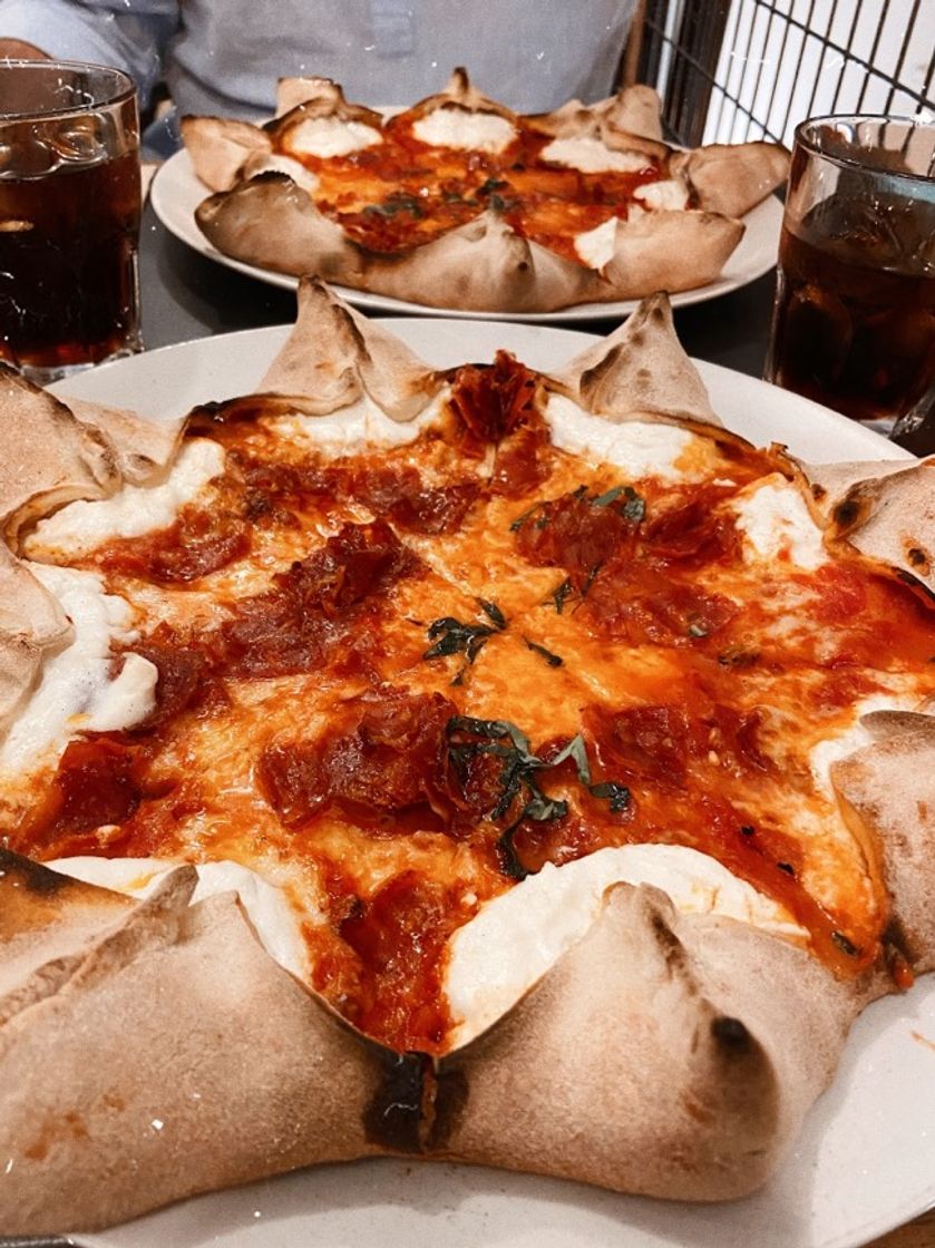 Restaurantes Mister O1 Extraordinary Pizza