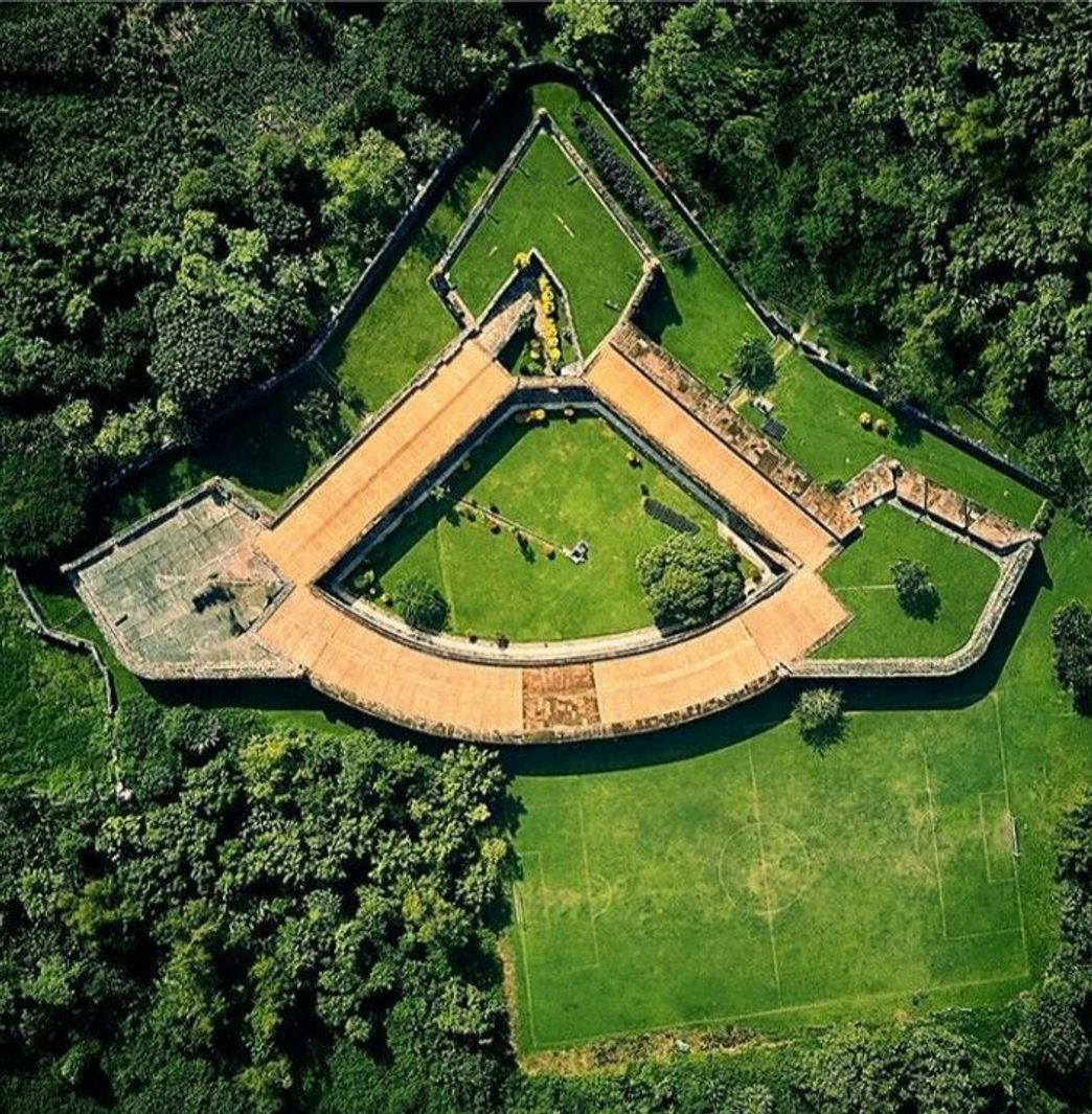 Place Fortaleza de San Fernando