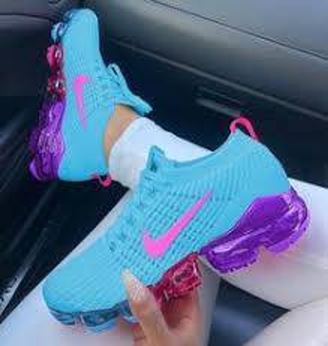 Social Nike Air Vapormax 360