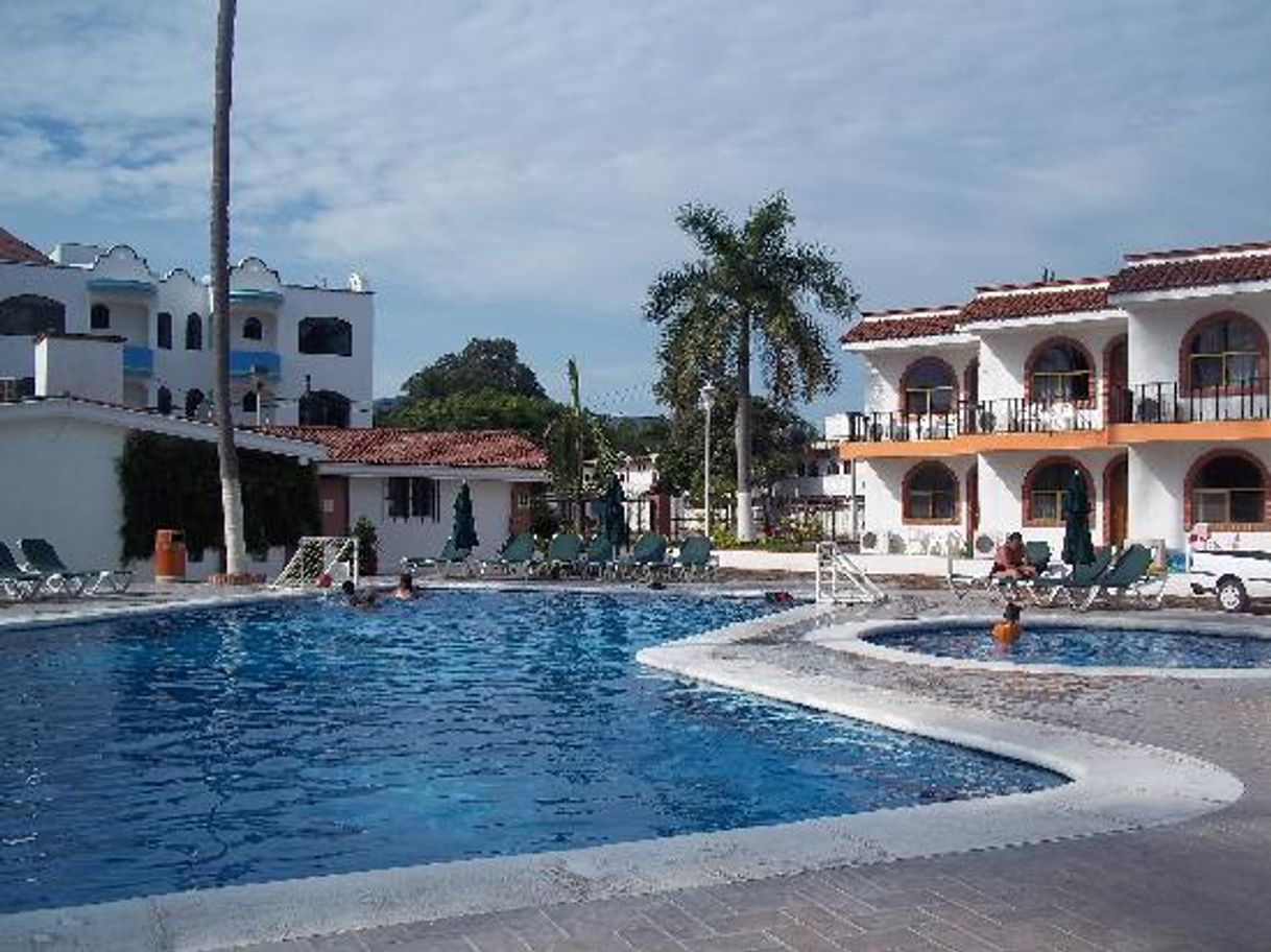 Lugares Costa Alegre Hotel & Suites