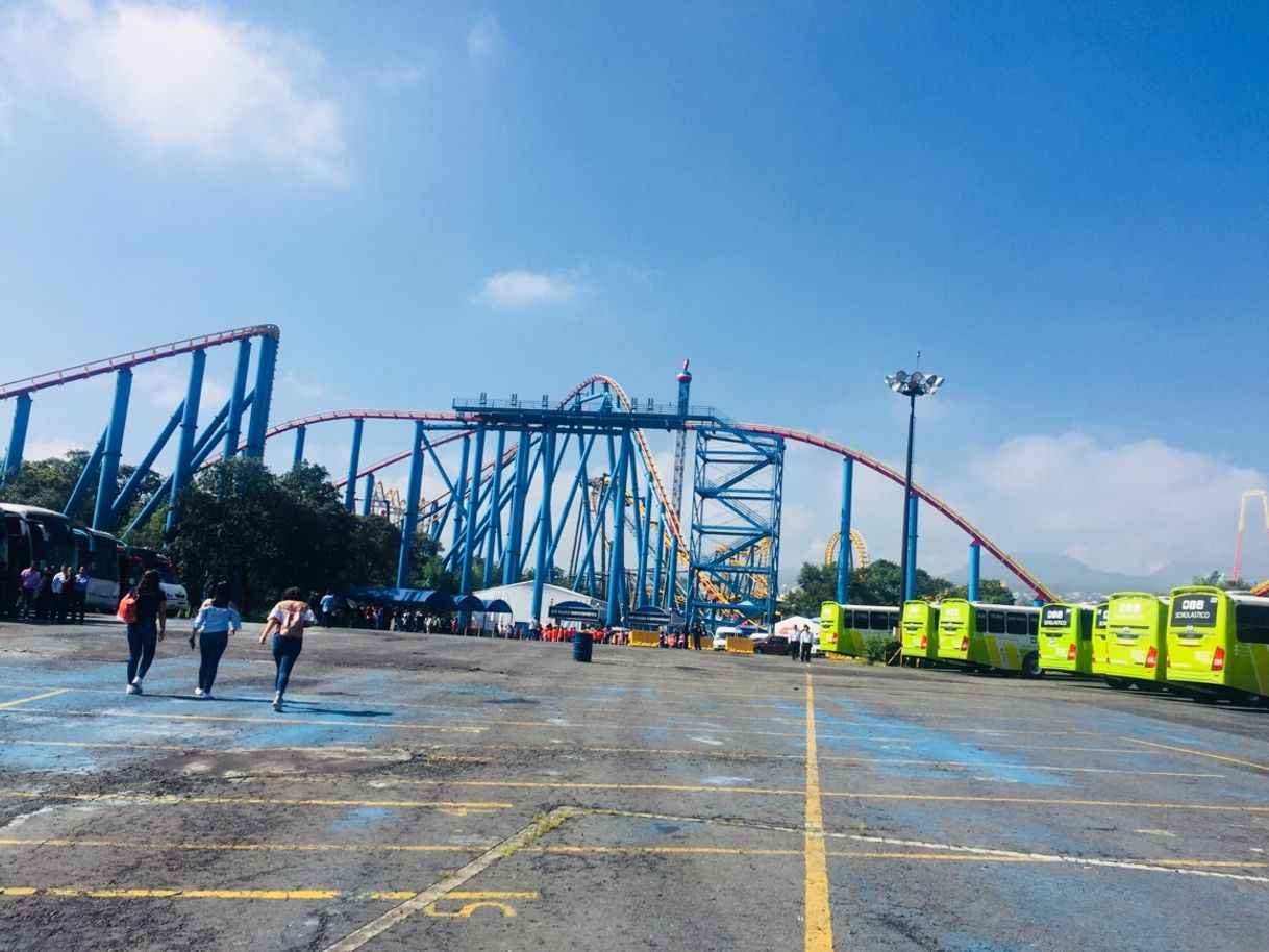 Lugar Six Flags México