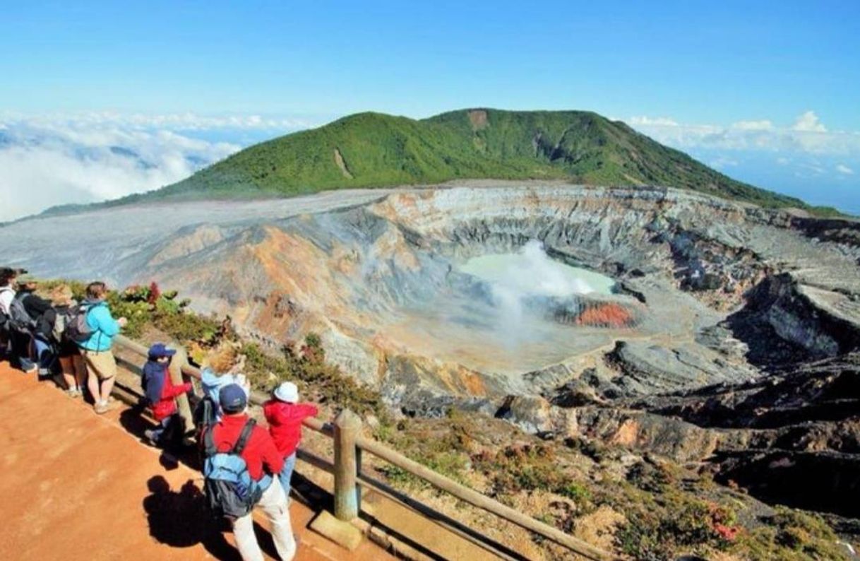 Lugar Parque Nacional Volcán Poás