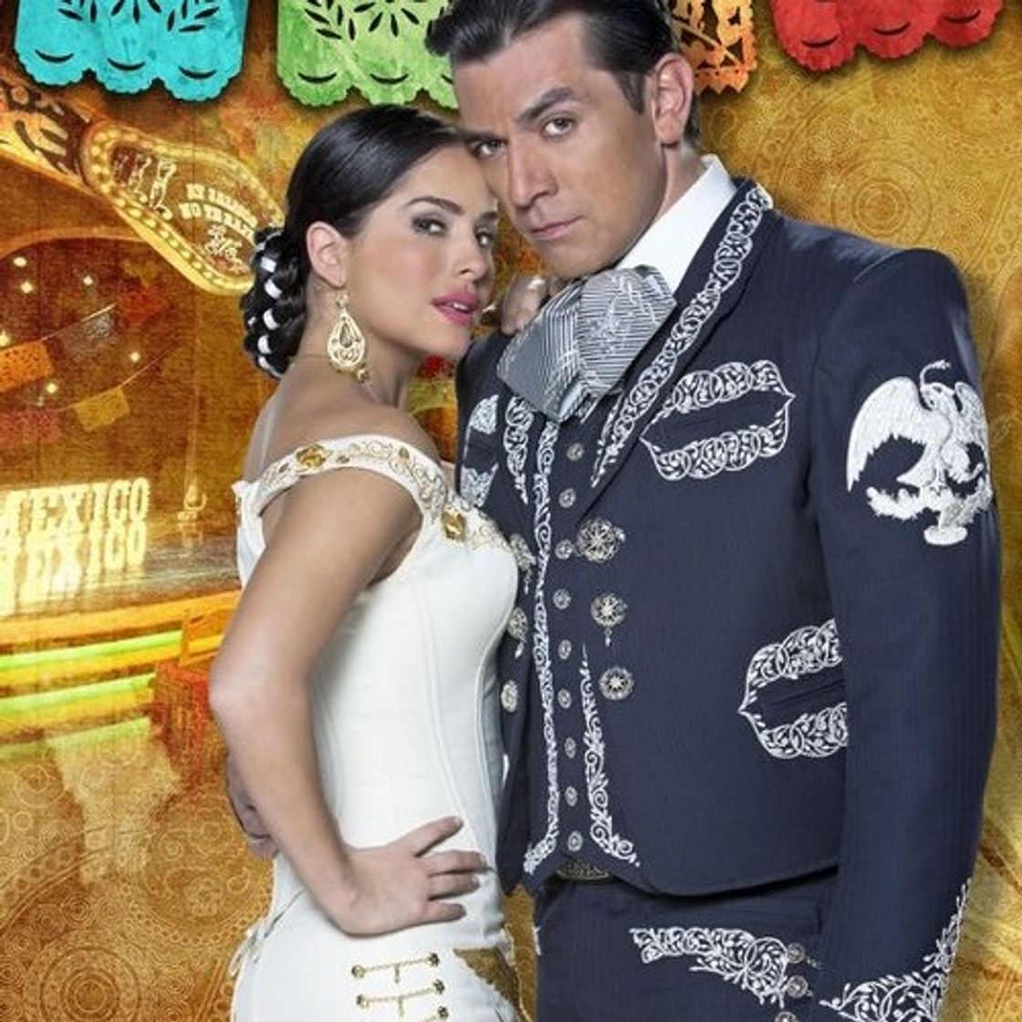 Serie Qué Bonito Amor
