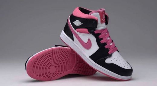 Nike Air Jordan 1 Retro High Feminino