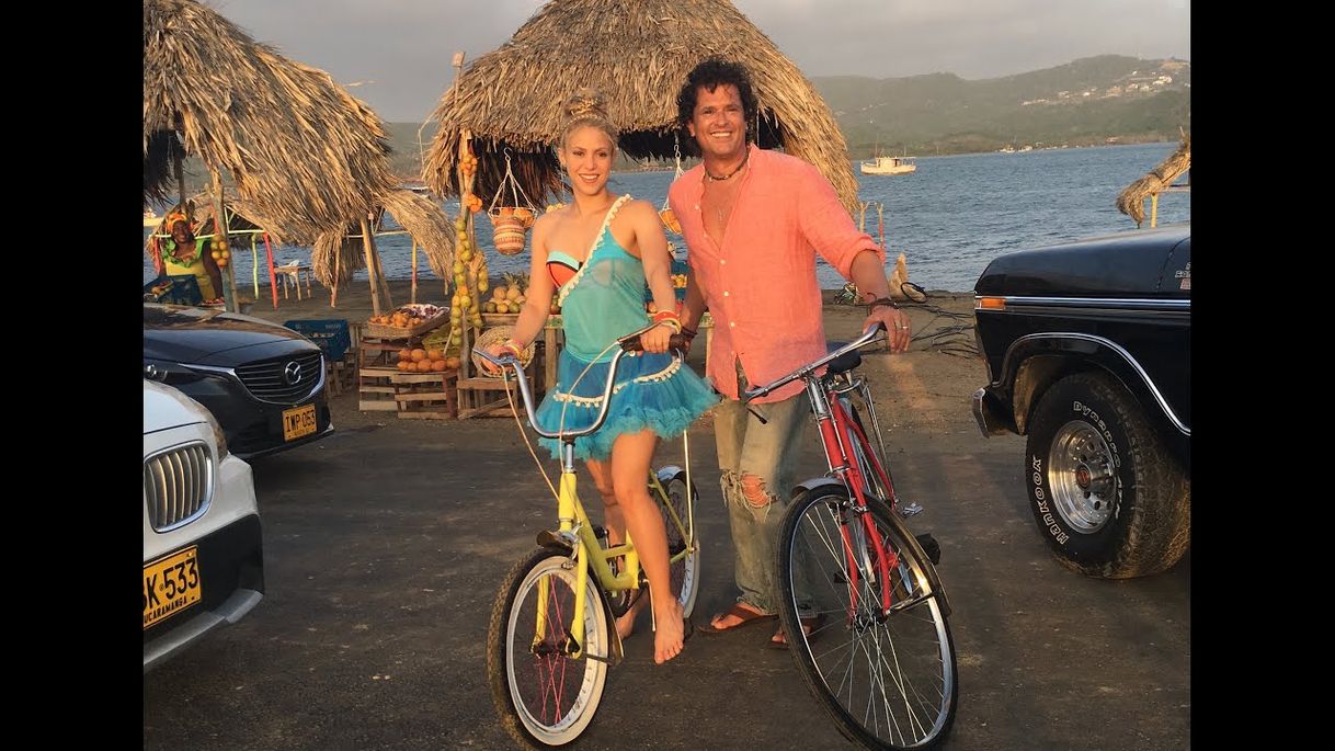 Fashion Carlos Vives, Shakira - La Bicicleta - YouTube