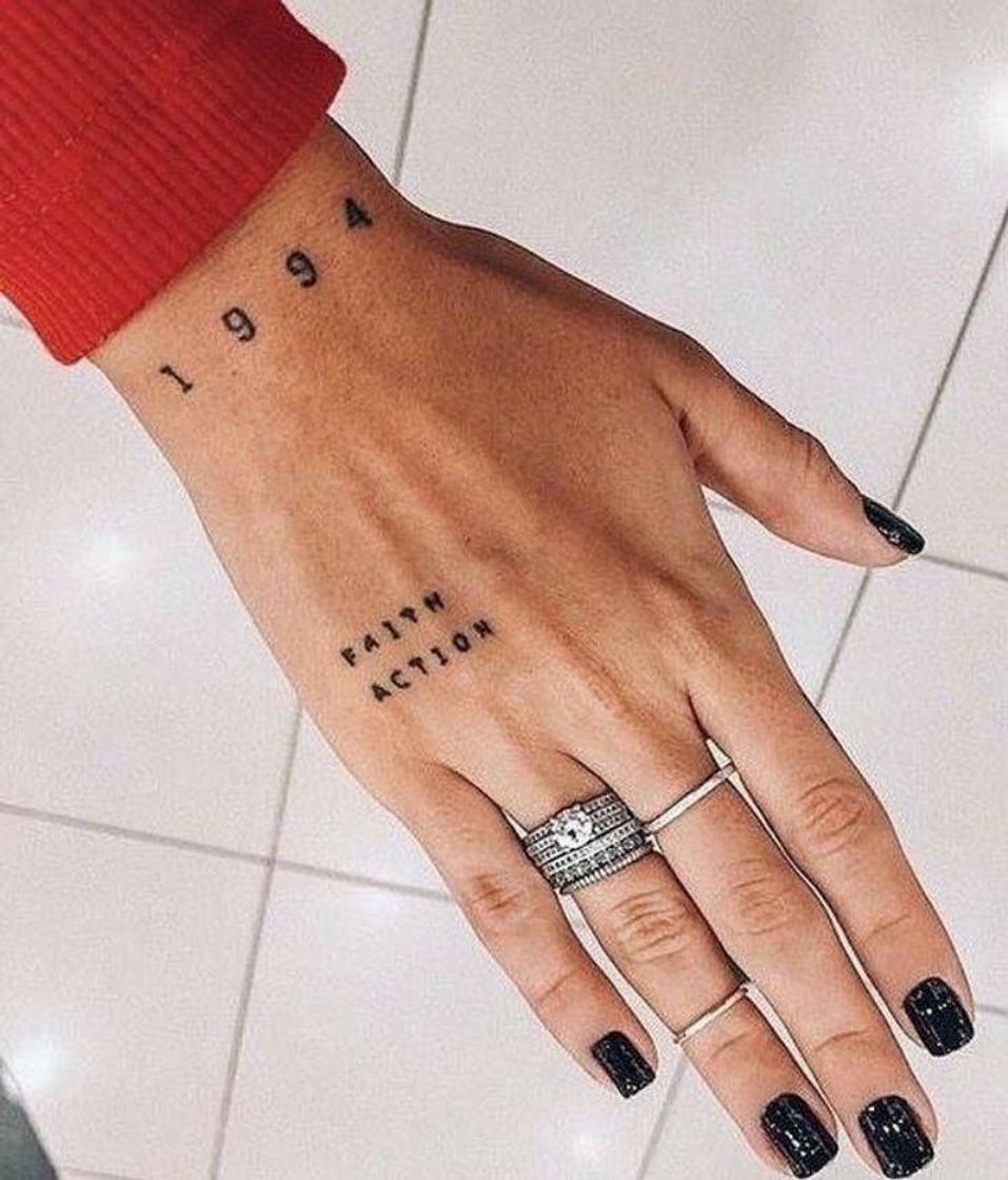 Fashion ideias de tatuagens 