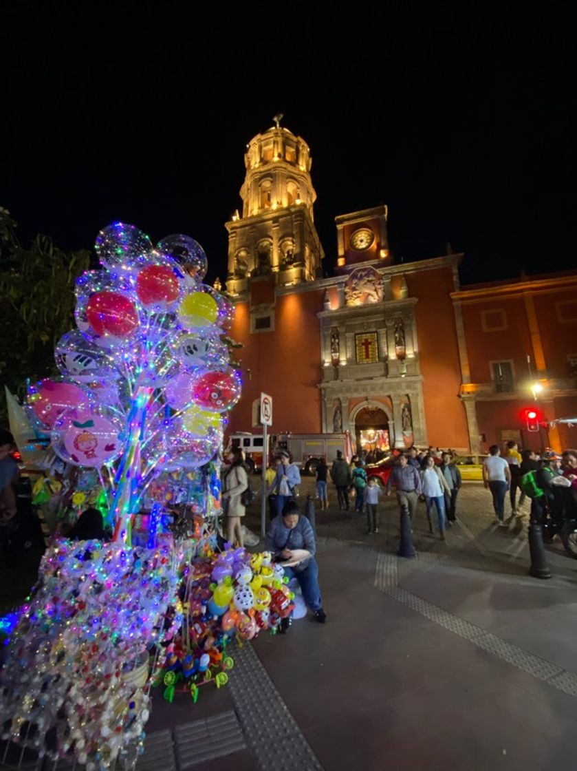 Place Catedral de San Felipe Neri Querétaro