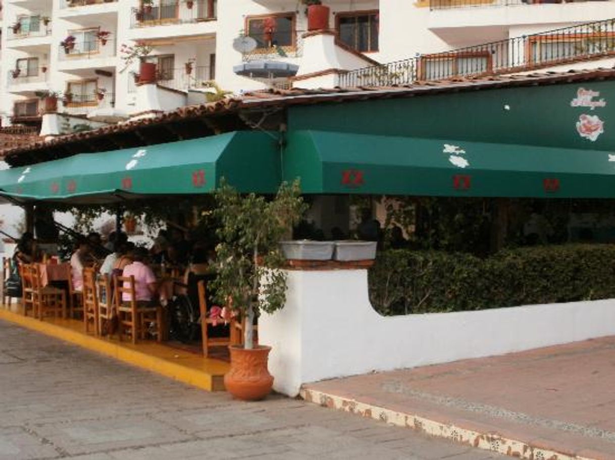 Restaurantes El Coleguita Mariscos Marina Vallarta