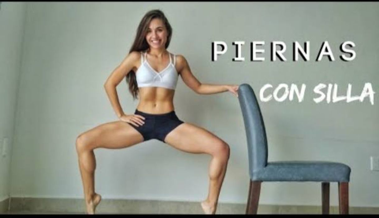 Moda Lorena Pazzi Fitness- Pierna con silla 