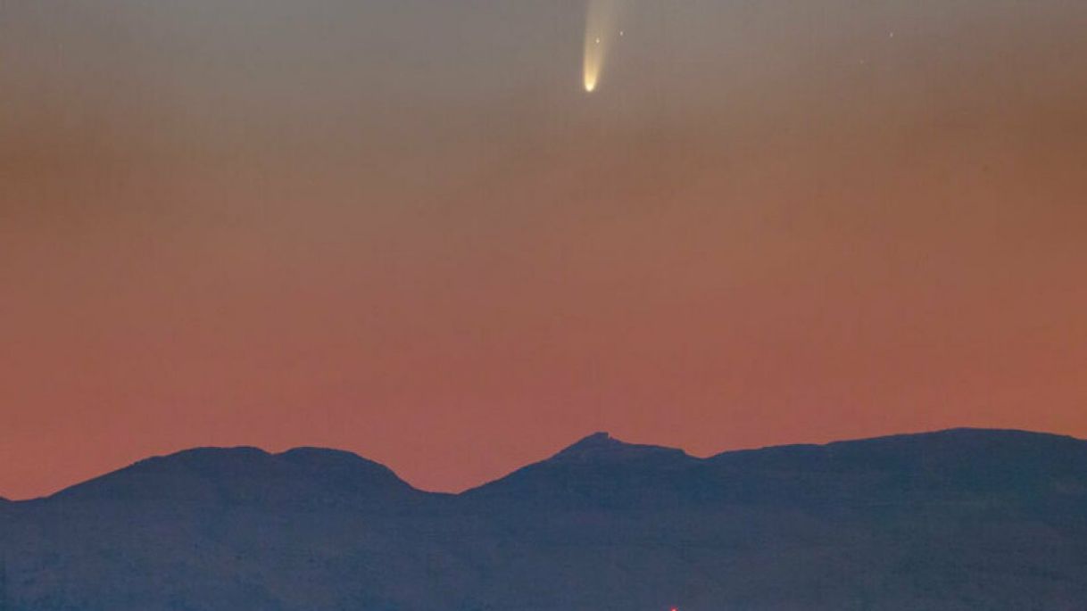 Moda È cominciato lo spettacolo della cometa Neowise