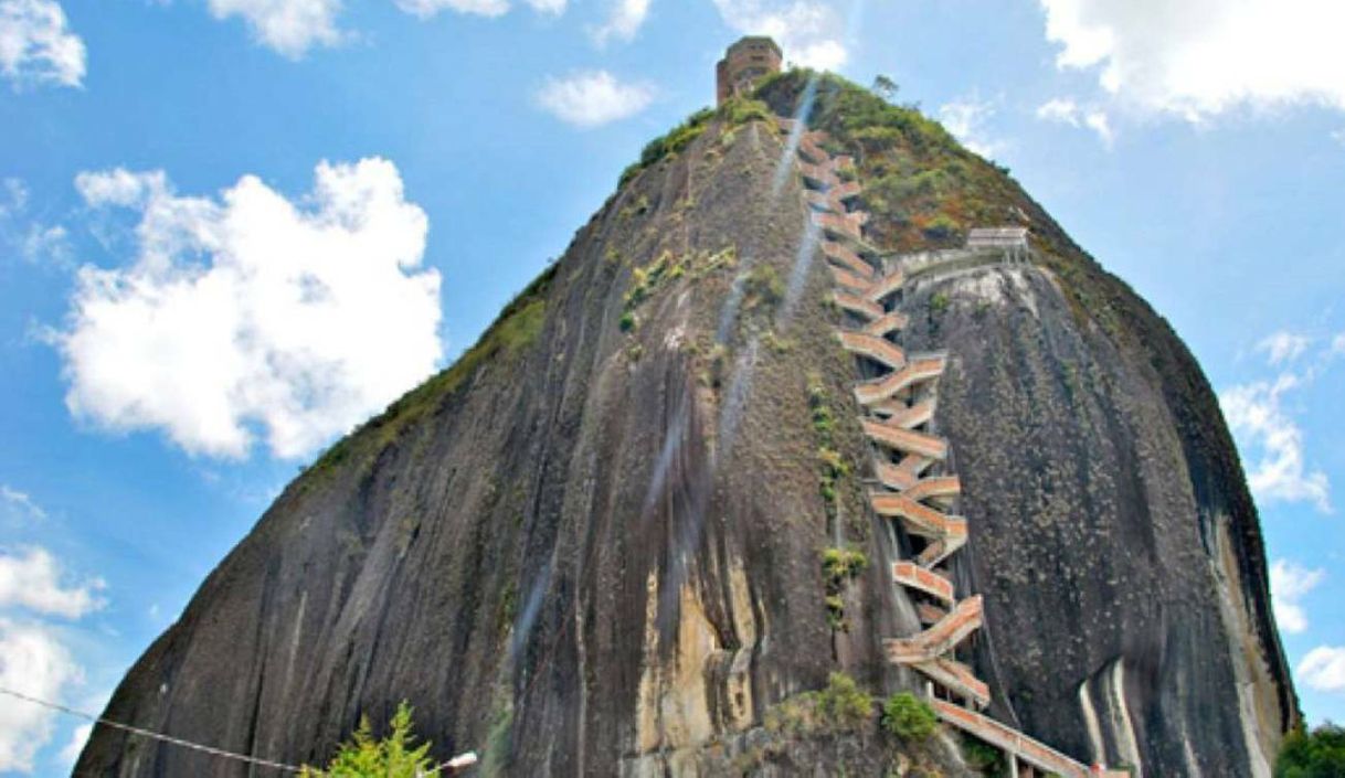 Lugar El Peñol-Guatapé