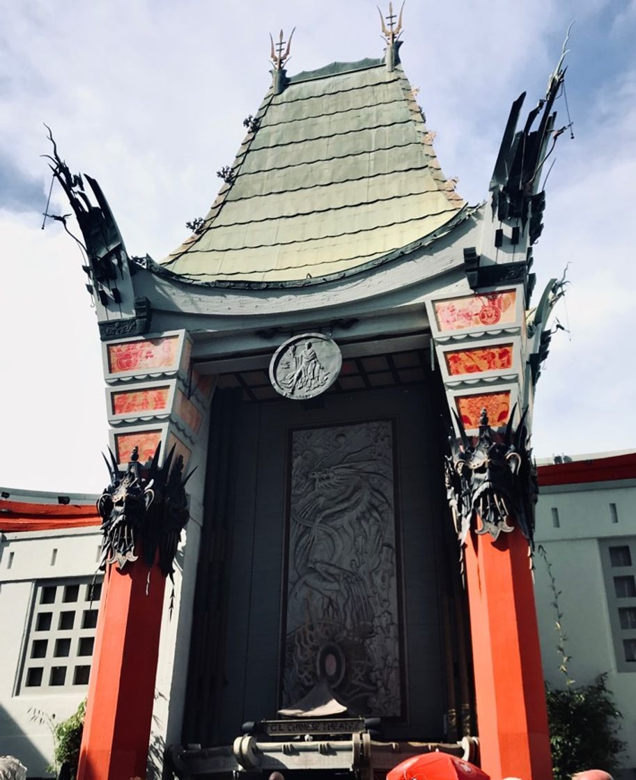 Place Grauman's Chinese Theatre