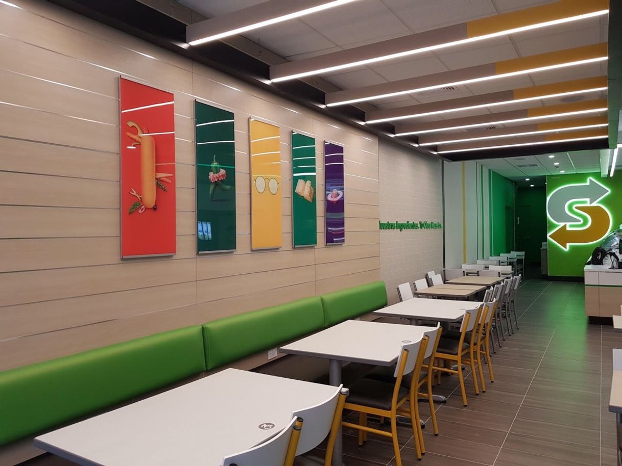 Restaurants Subway