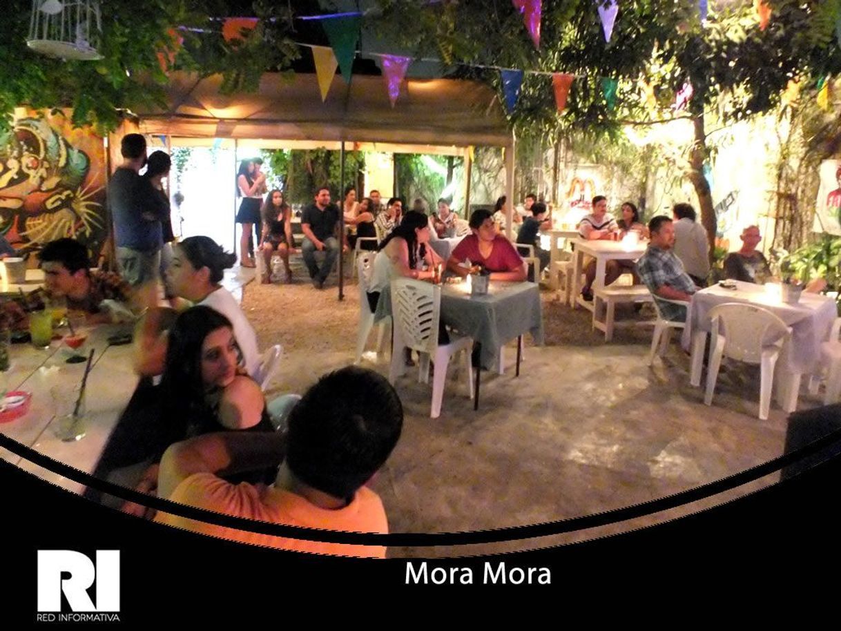 Restaurants Mora Mora