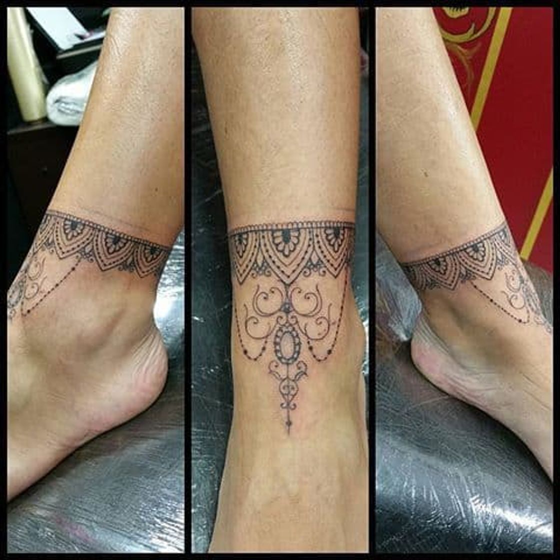 Fashion Tatuagem indiana no pé