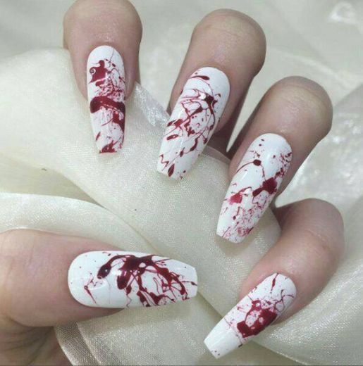 Blood on nails💅✝️