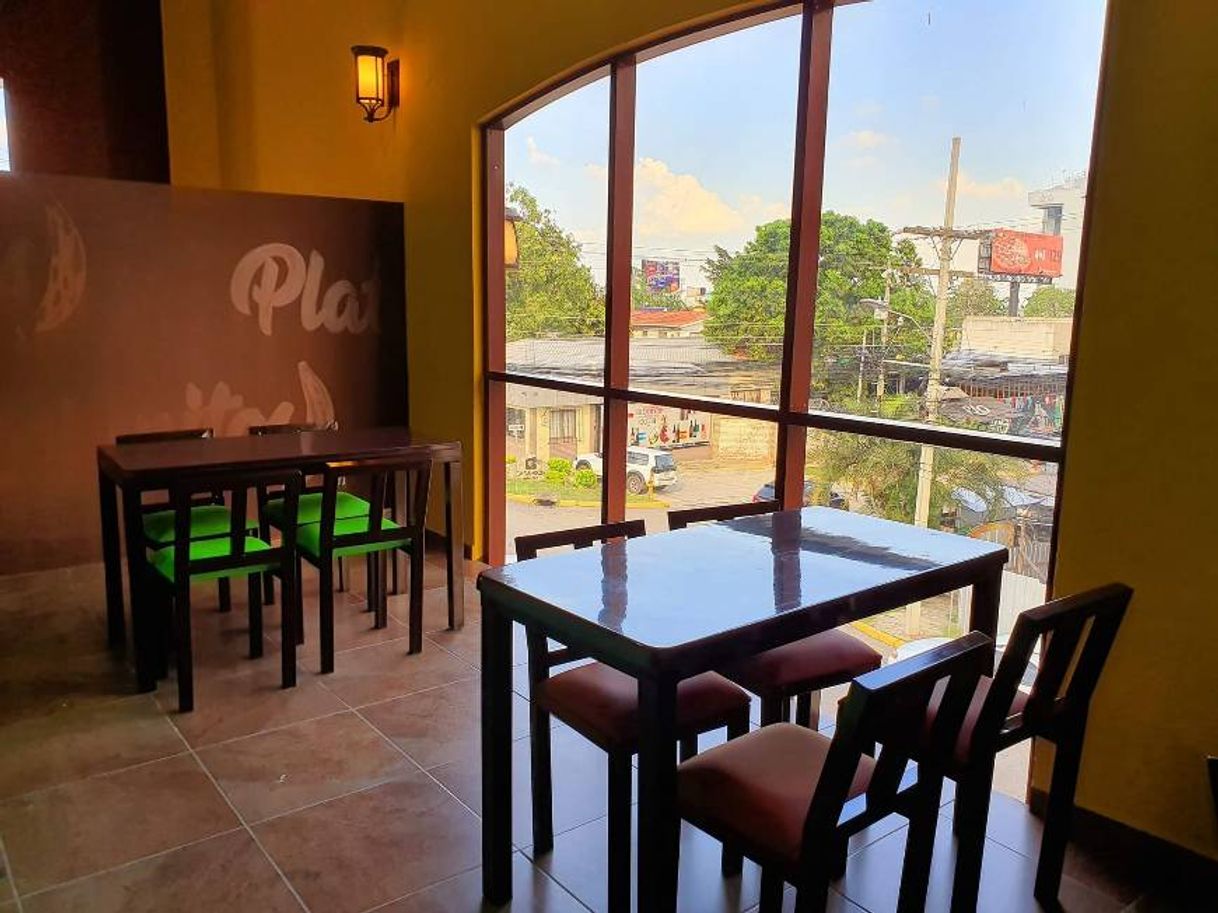 Restaurantes Platanitos