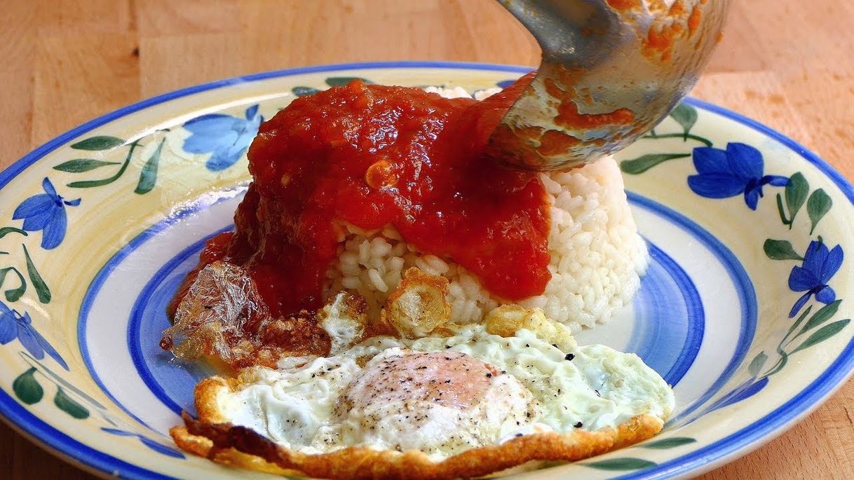 Social ARROZ A LA CUBANA