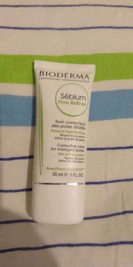 Moda Sébium Pore Refiner da Bioderma