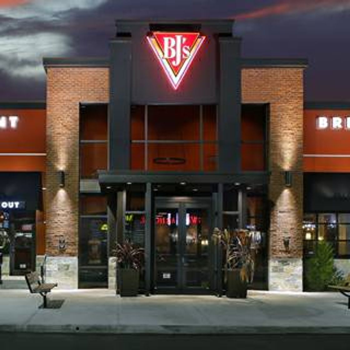 Restaurants BJ's Restaurant & Brewhouse