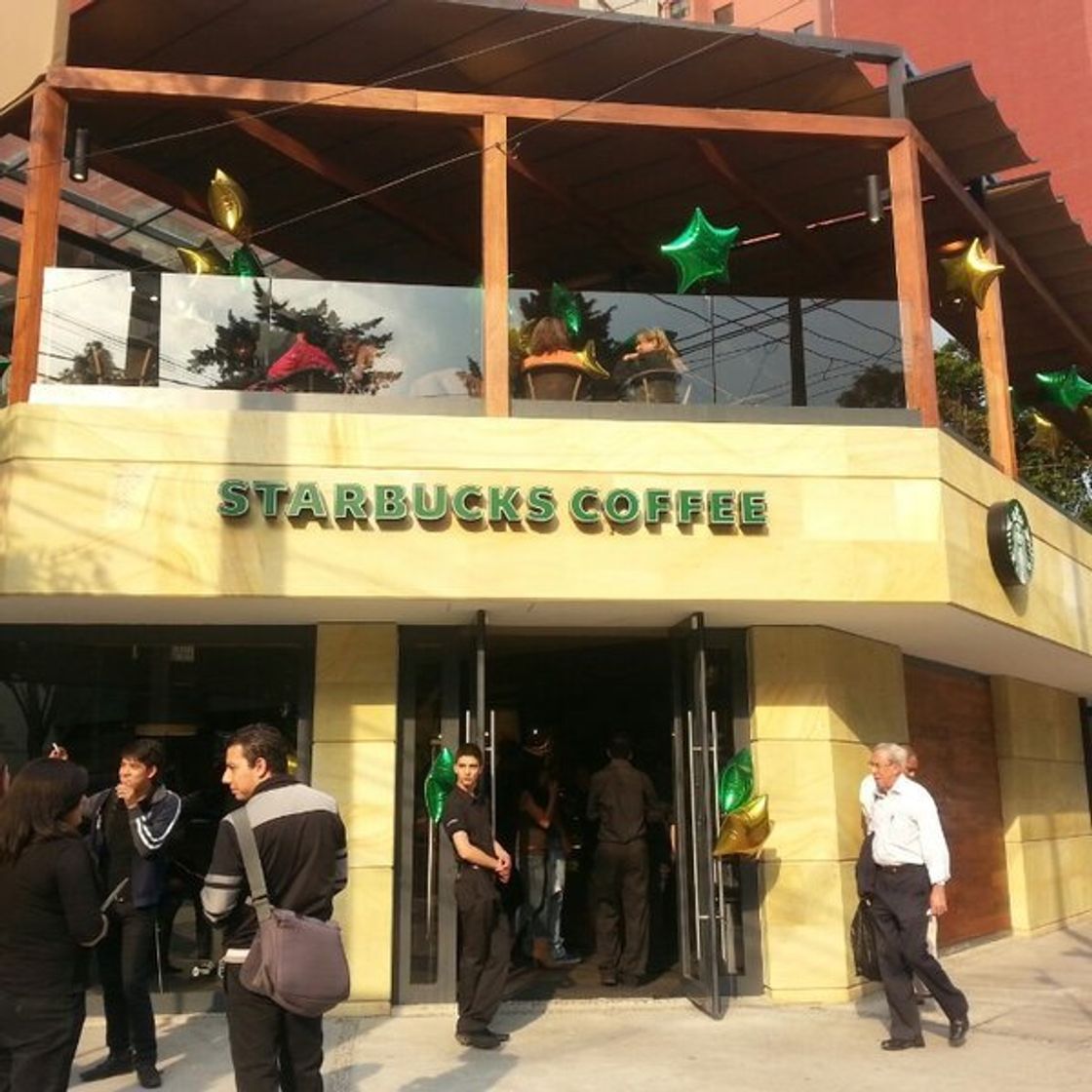 Restaurant Starbucks Centro Jacarandas