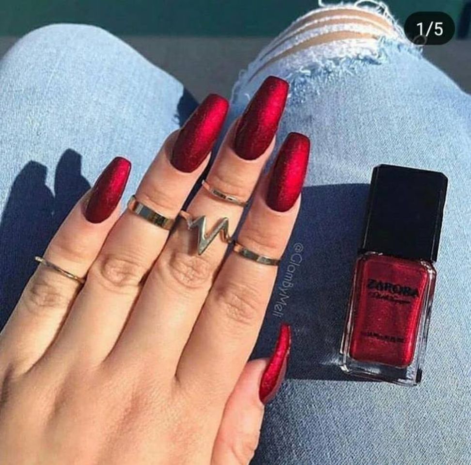 Social Nails