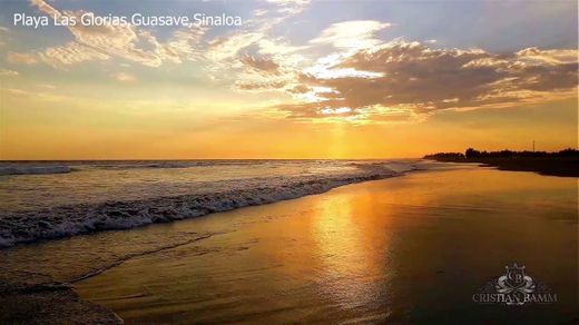 Playa Las Glorias