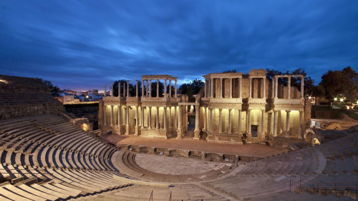 Lugar Anfiteatro Romano de Mérida