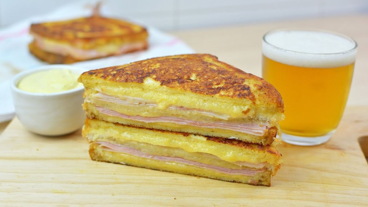 Social Tutorial how to make a montecristo sandwich 