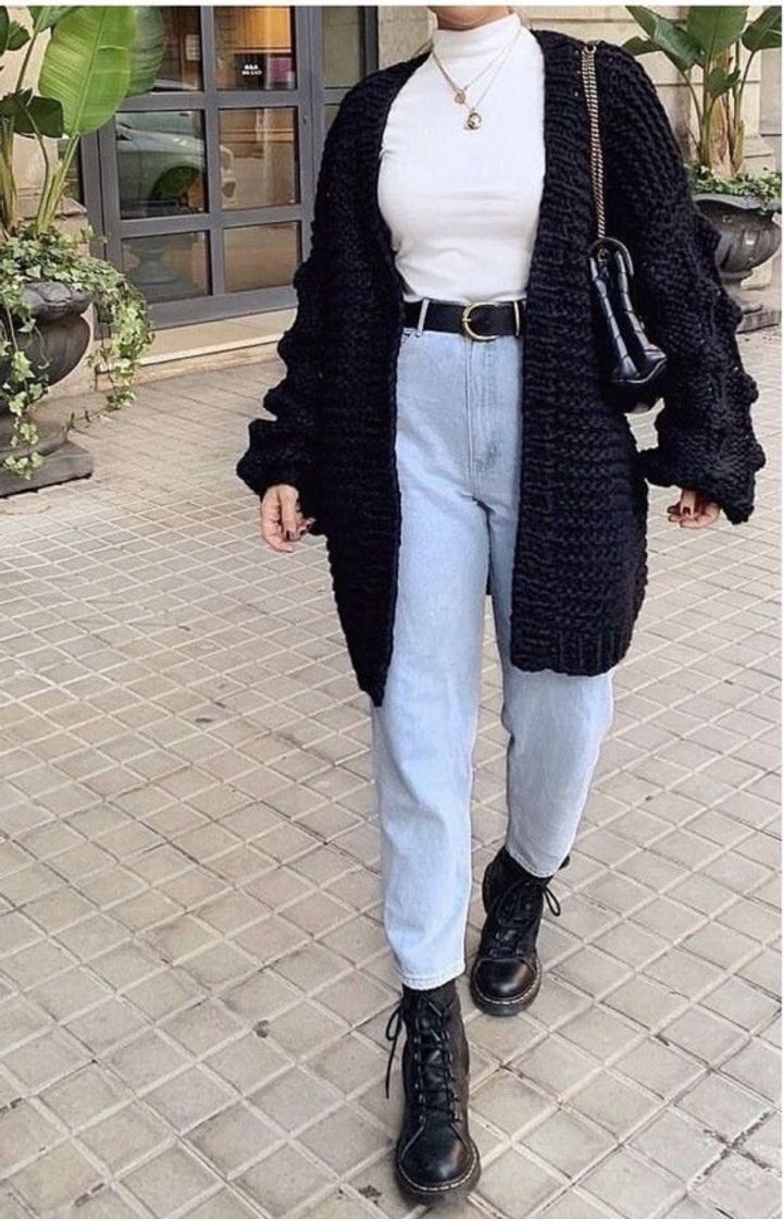 Social Classic Outfit 