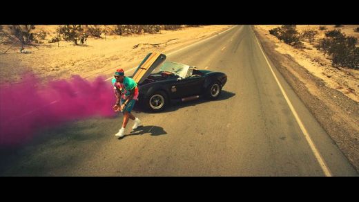 Deorro x Chris Brown - Five More Hours (Official Video) - YouTube