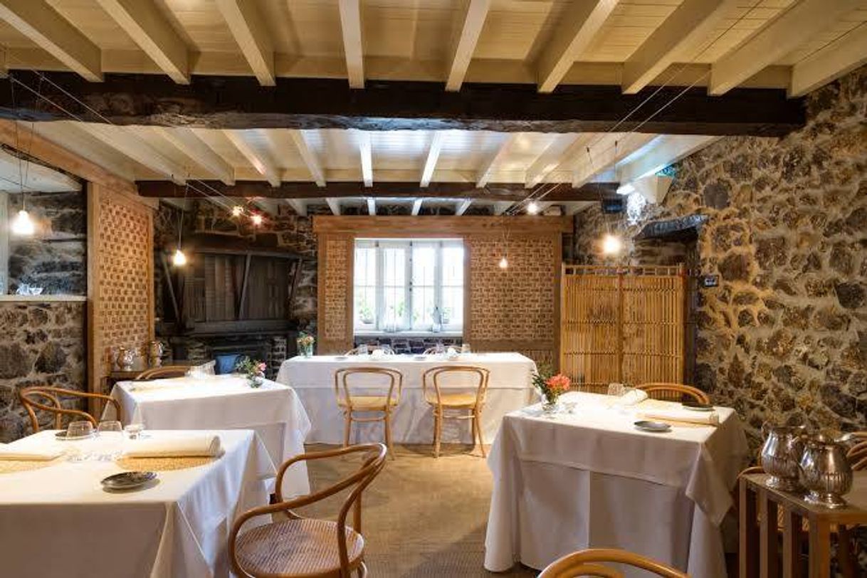 Restaurants Casa Marcial by Nacho Manzano