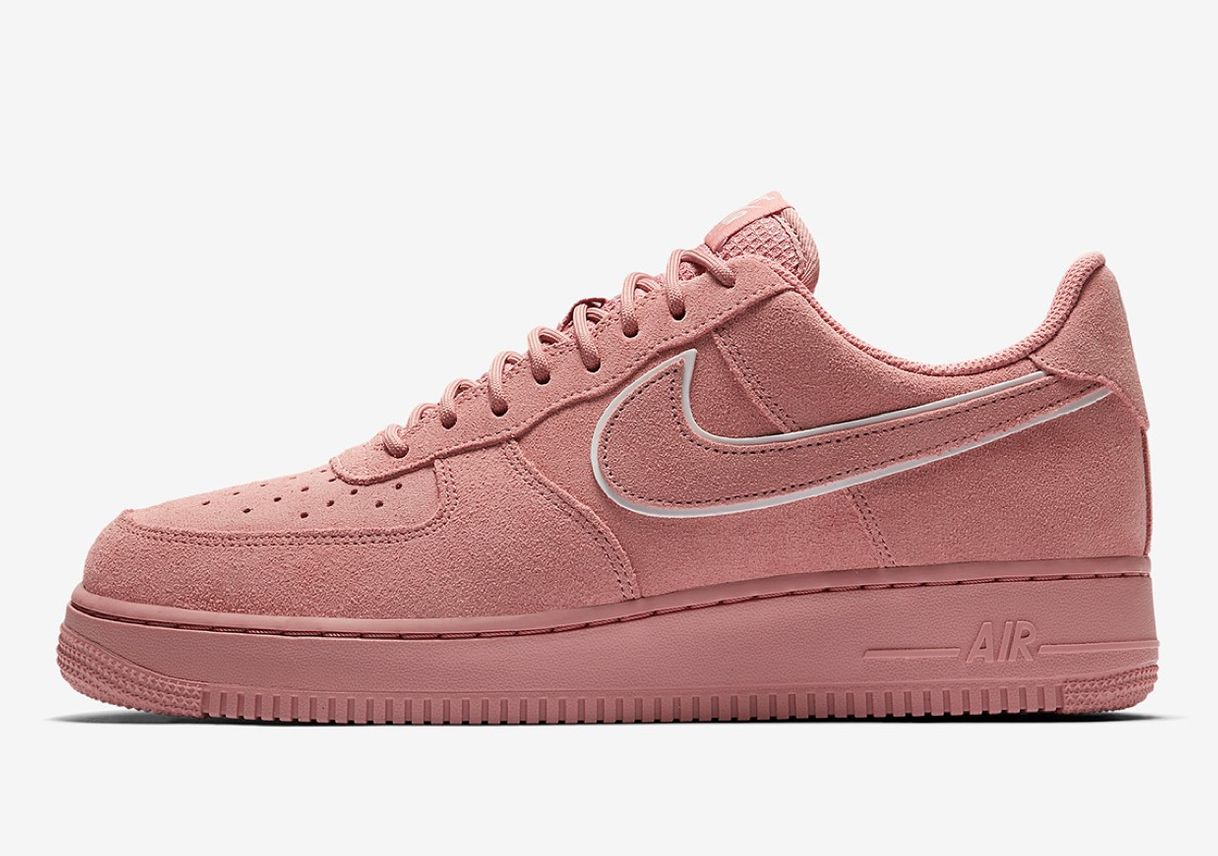 Moda NIKE AIR FORCE LV8