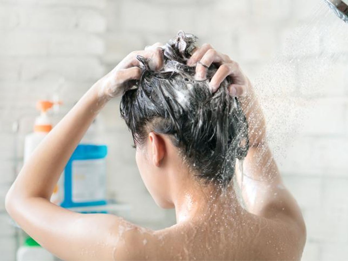 Social Lava tu cabello correctamente 