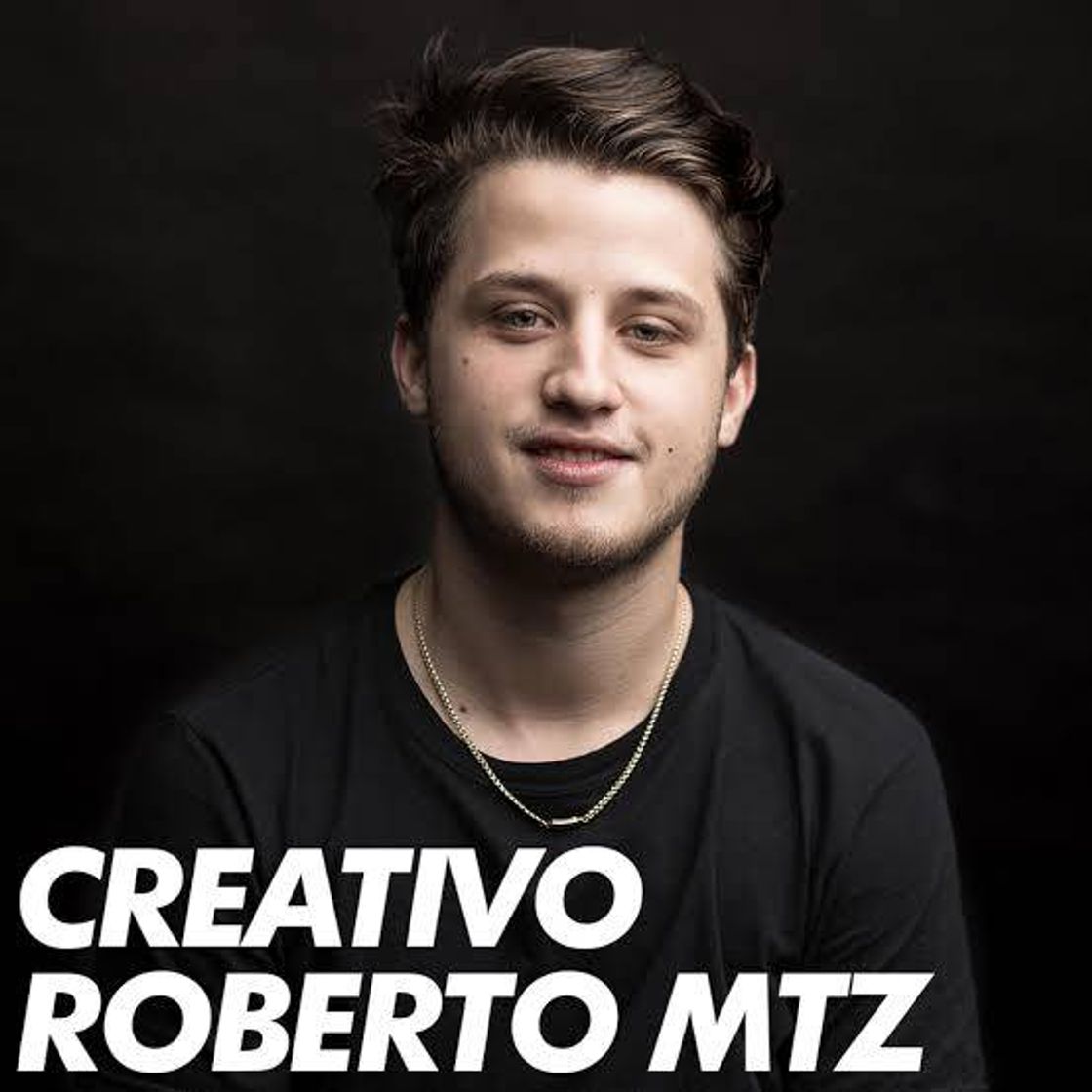 Social Roberto Mtz - CREATIVO