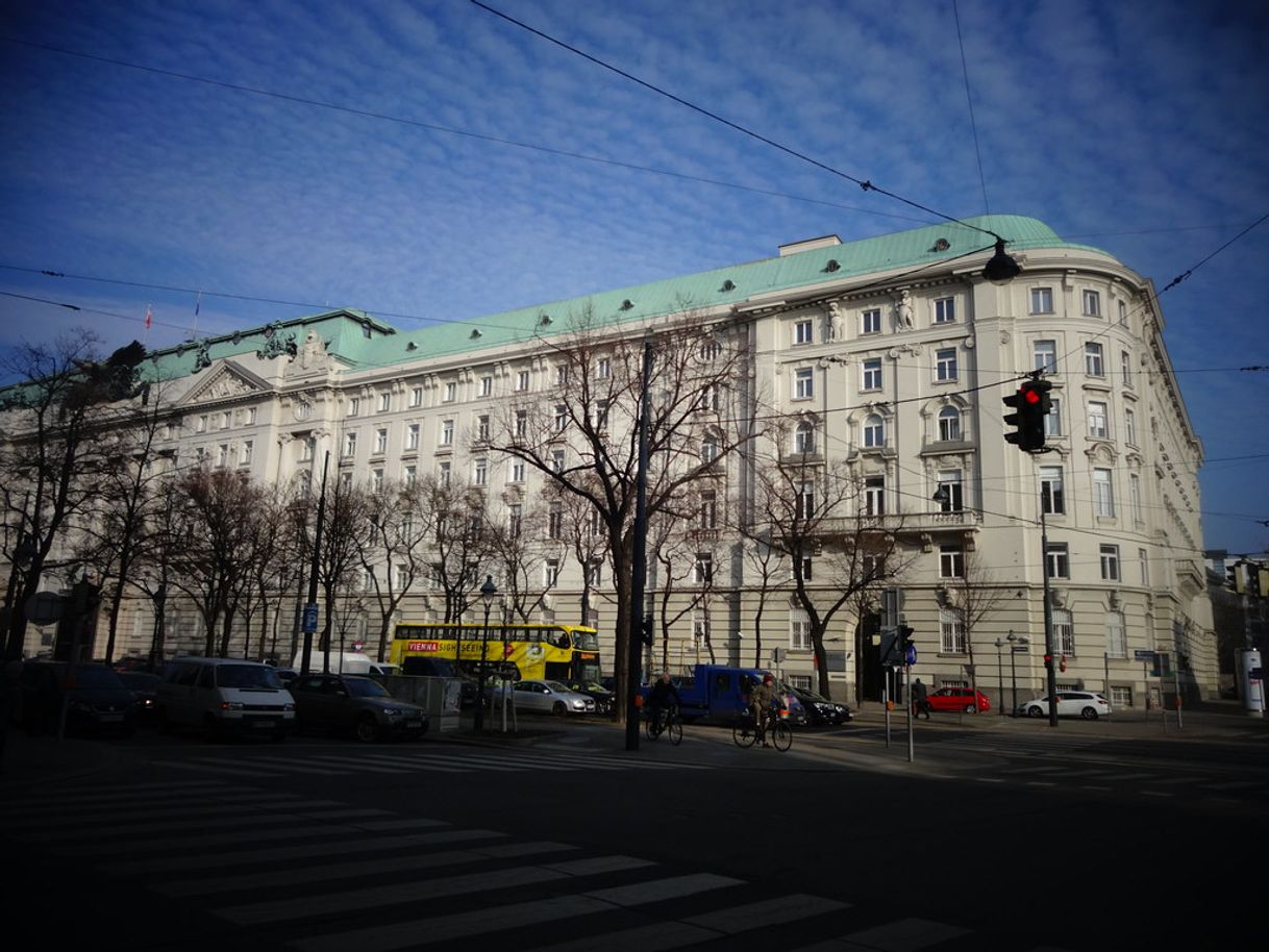 Place Oskar-Kokoschka-Platz