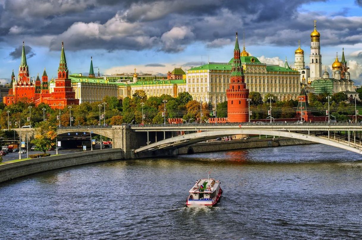 Place Río Moscova