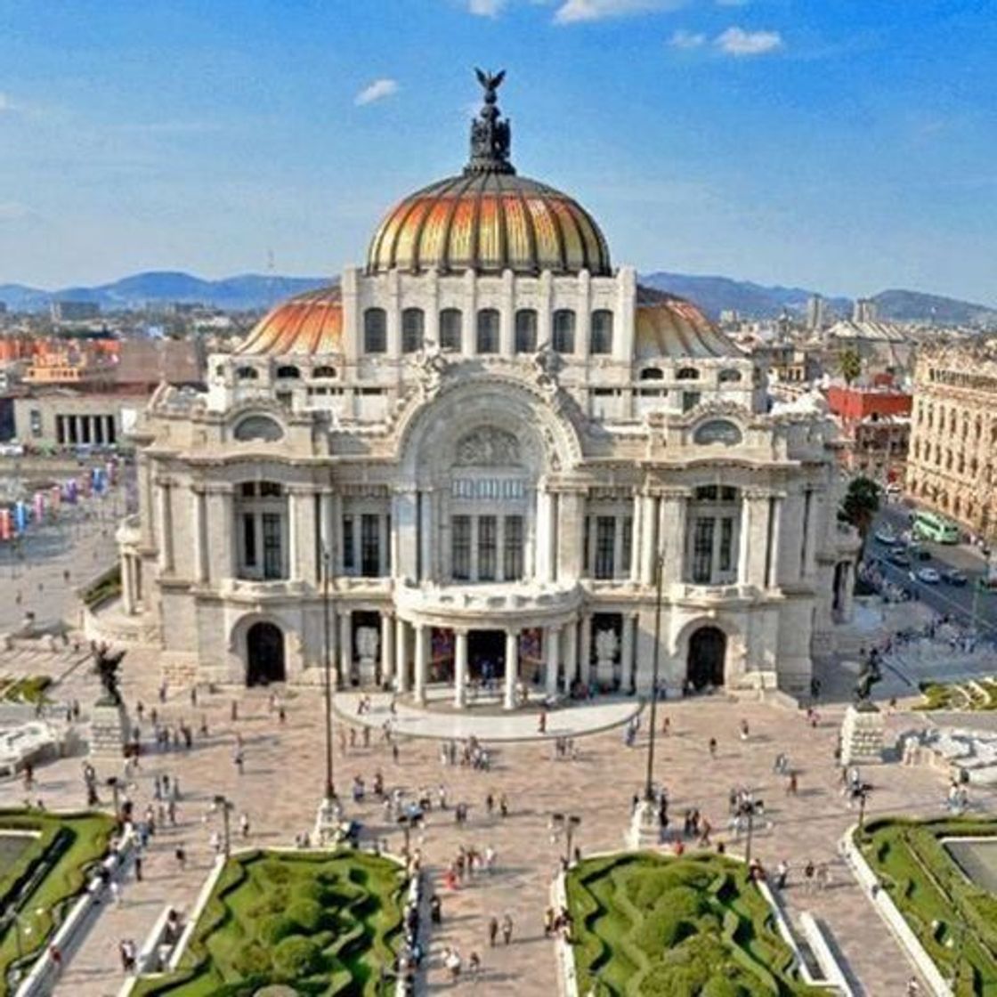 Lugar Bellas Artes